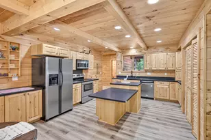 10231 Mountain View Trail, Canadian Lakes, MI 49346 - Photo 38