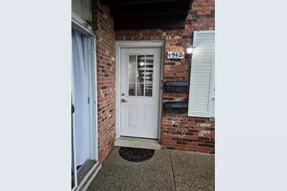 1512 Normandy Court #105, Royal Oak, MI 48073 - Photo 2