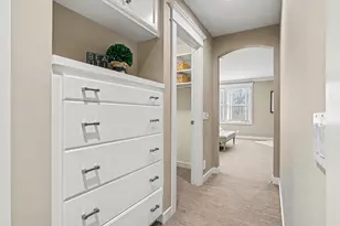 1670 Flowers Crossing Dr NE, Grand Rapids, MI 49525 - Photo 30