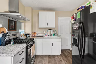 31 E Kingman Avenue E, Battle Creek, MI 49014 - Photo 6