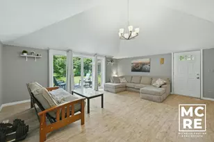 430 E Bond St, Hastings, MI 49058 - Photo 4