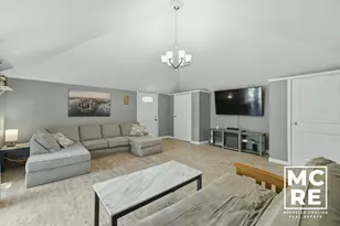 430 E Bond St, Hastings, MI 49058 - Photo 6