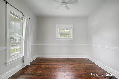 1009 Courtney Street NW, Grand Rapids, MI 49504 - Photo 6