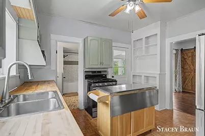1009 Courtney Street NW, Grand Rapids, MI 49504 - Photo 10