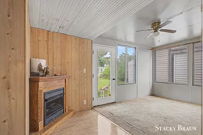 1009 Courtney Street NW, Grand Rapids, MI 49504 - Photo 16