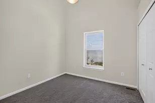 7944 Thornhill Dr, Ypsilanti, MI 48197 - Photo 32