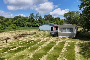 9500 N Meridian Rd, Pleasant Lake, MI 49272 - Photo 56