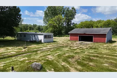 9500 N Meridian Road, Pleasant Lake, MI 49272 - Photo 32