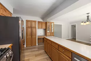 6914 Brooklyn Ave SE, Grand Rapids, MI 49508 - Photo 10