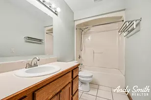 400-402 60th Street SE, Grand Rapids, MI 49548 - Photo 8