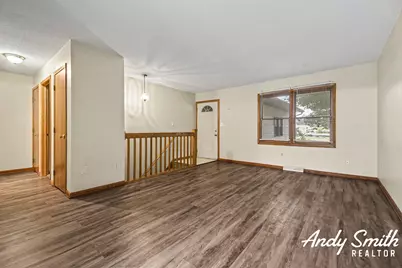 400-402 60th Street SE, Grand Rapids, MI 49548 - Photo 2