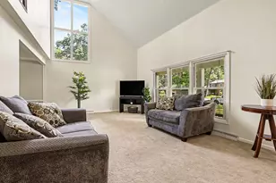 10162 Lloy St, Portage, MI 49024 - Photo 2