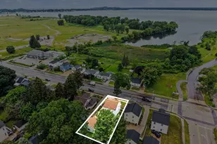 2123 Lakeshore Dr, Muskegon, MI 49441 - Photo 50