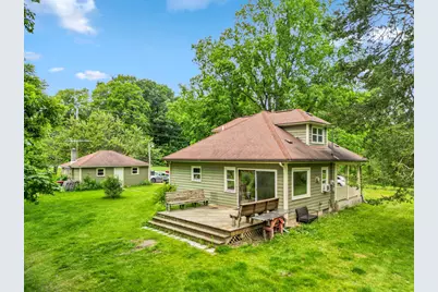 172 Bridge Street, Newaygo, MI 49337 - Photo 2