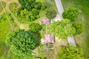 172 Bridge St, Newaygo, MI 49337 - Photo 26