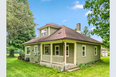 172 Bridge Street, Newaygo, MI 49337 - Photo 1