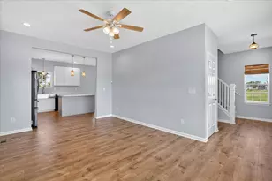 447 Oakwood Dr, Charlotte, MI 48813 - Photo 10