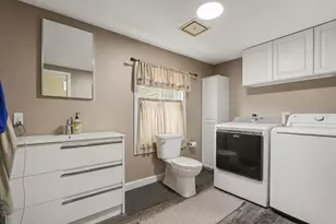 7763 Anway Dr, Battle Creek, MI 49014 - Photo 10