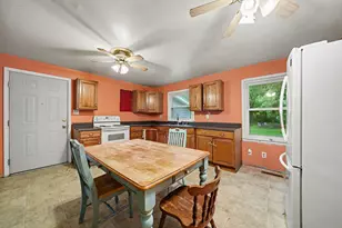 2356 E Napier Ave, Benton Harbor, MI 49022 - Photo 8