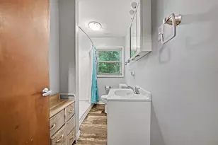 2356 E Napier Ave, Benton Harbor, MI 49022 - Photo 14