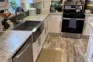 3688 Hollyfield Dr, Cedar Springs, MI 49319 - Photo 8