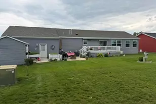 3688 Hollyfield Dr, Cedar Springs, MI 49319 - Photo 34