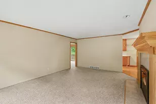 10691 Roepke Rd, Chelsea, MI 48118 - Photo 4