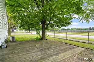 1030 Calvin Ave, Muskegon, MI 49442 - Photo 26