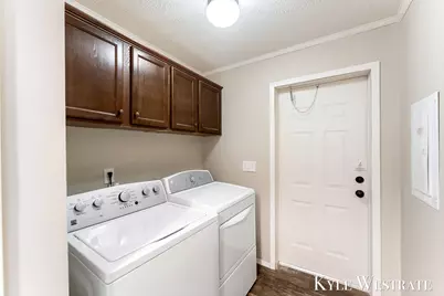704 Chestnut, Howard City, MI 49329 - Photo 24