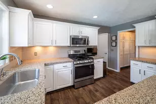 5459 Stowehill Dr SE, Kentwood, MI 49508 - Photo 20