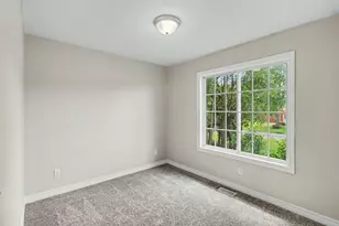 12944 Valley Dr, Wayland, MI 49348 - Photo 14