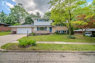 1943 Ivywood Dr, Ann Arbor, MI 48103 - Photo 4