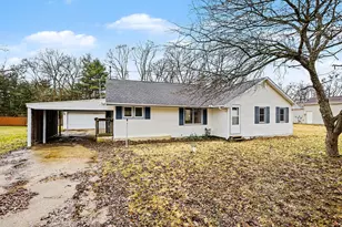 2816 Madison St, Niles, MI 49120 - Photo 2