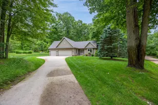 10372 Mountain View Trail, Canadian Lakes, MI 49346 - Photo 44