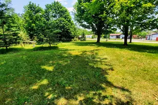 8424 3rd St, Onekama, MI 49675 - Photo 94