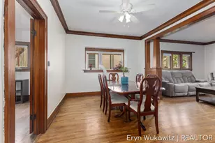1038 Widdicomb Ave NW, Grand Rapids, MI 49504 - Photo 16