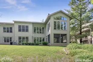1712 Big Timber Ct NE, Grand Rapids, MI 49505 - Photo 6