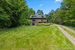 5837 Warner St, Allendale, MI 49401 - Photo 4