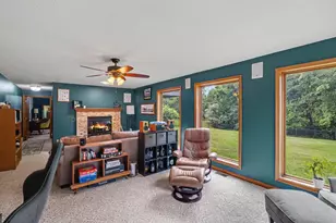 2685 Hunters Point, Kalamazoo, MI 49048 - Photo 14