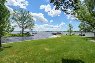 2282 Parker Dr, Wayland, MI 49348 - Photo 6