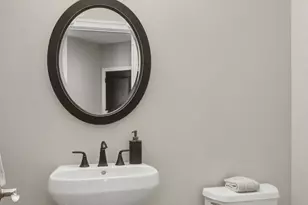 17528 N Fruitport Rd, Spring Lake, MI 49456 - Photo 16