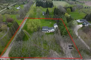 6121 Saline Waterworks Rd, Saline, MI 48176 - Photo 2
