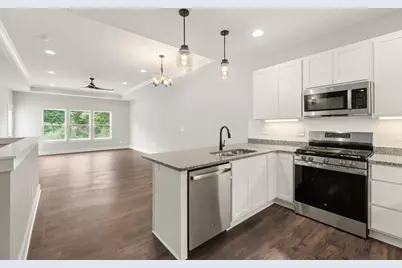 146 Ashley Court, Brooklyn, MI 49230 - Photo 4