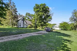 194 66th St, South Haven, MI 49090 - Photo 4