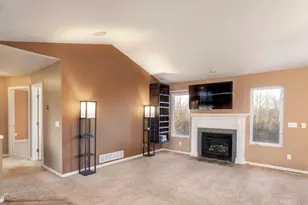 7058 Shady Knoll Dr SE, Caledonia, MI 49316 - Photo 4