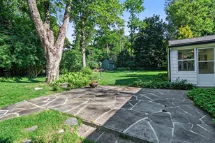 24900 N Cromwell Dr, Franklin, MI 48025 - Photo 24