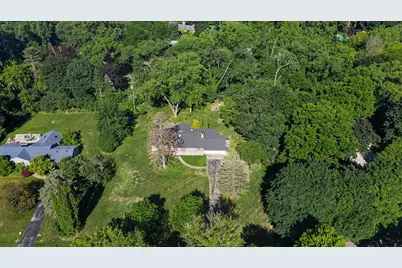 24900 N Cromwell Drive, Franklin, MI 48025 - Photo 26