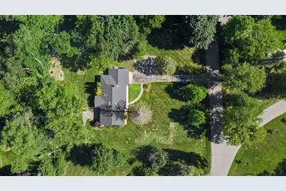 24900 N Cromwell Drive, Franklin, MI 48025 - Photo 28