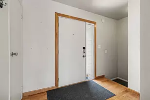 761 Skynob Dr, Ann Arbor, MI 48105 - Photo 4