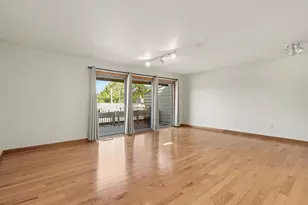 761 Skynob Dr, Ann Arbor, MI 48105 - Photo 6